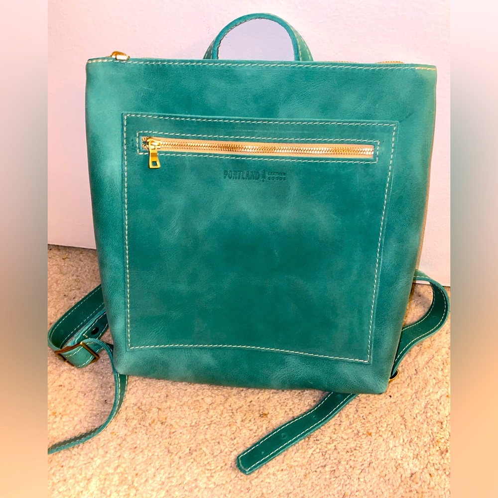 Portland Leather Reef Green Tote Backpack